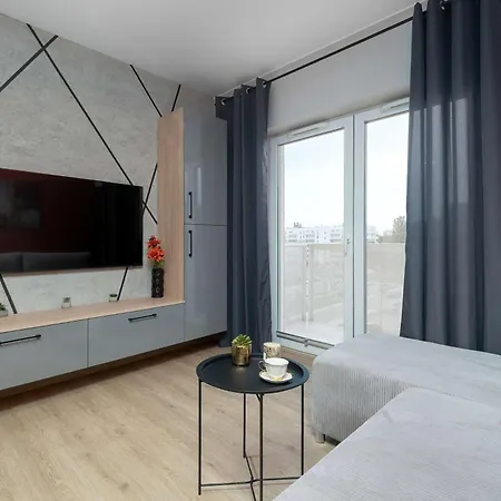 Apartament Bright Apartment With Parking Lodz Wroblewskiego 21K By Heyrent