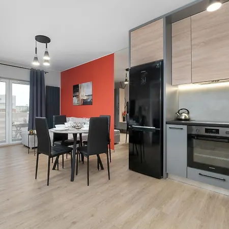 Apartament Bright Apartment With Parking Lodz Wroblewskiego 21K By Heyrent
